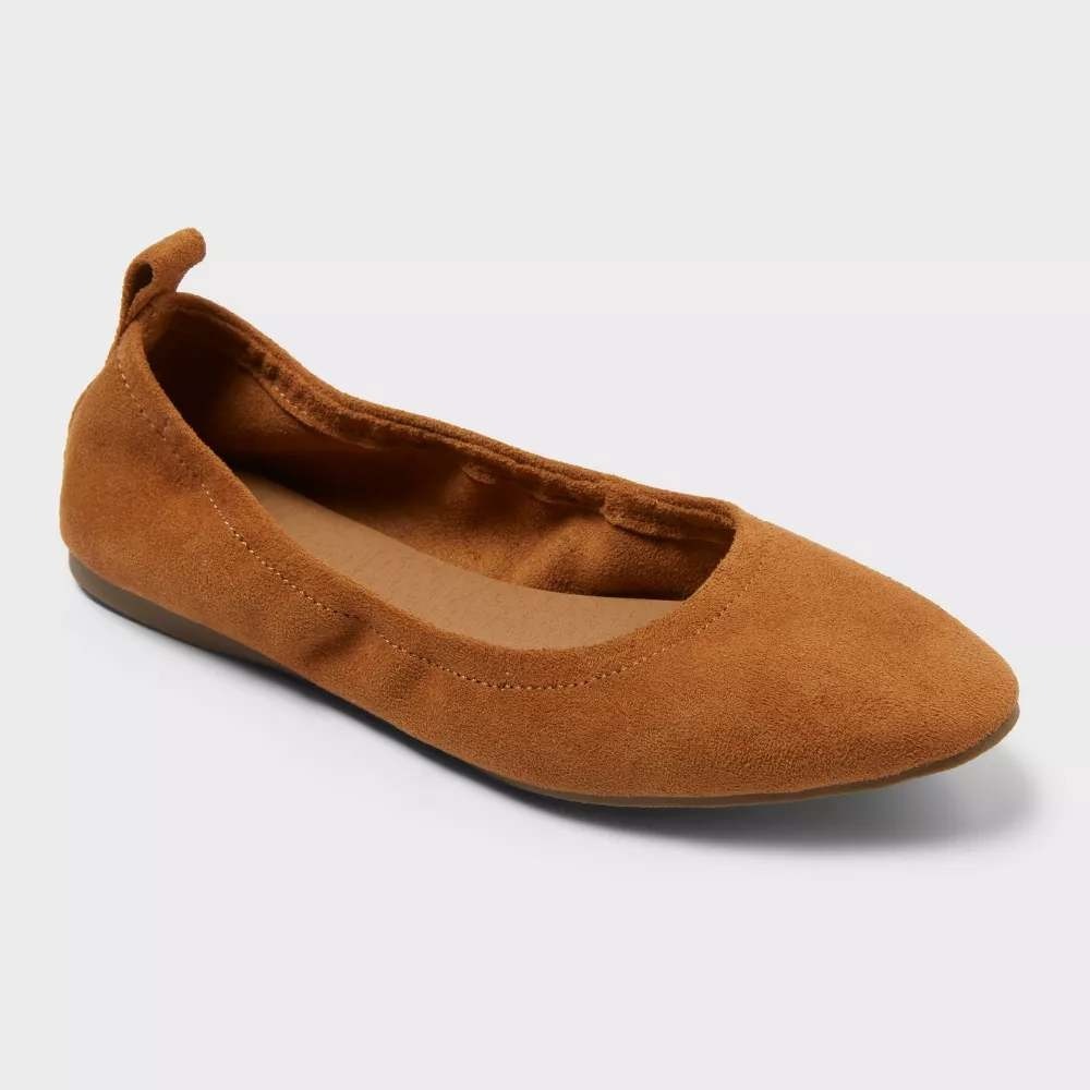 Universal Thread Zaza Flats Womens 7.5 Cognac Memory Foam Almond Toe Pull-On